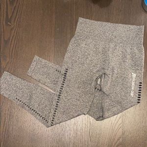 Jed north seamless leggings size small NW/OT